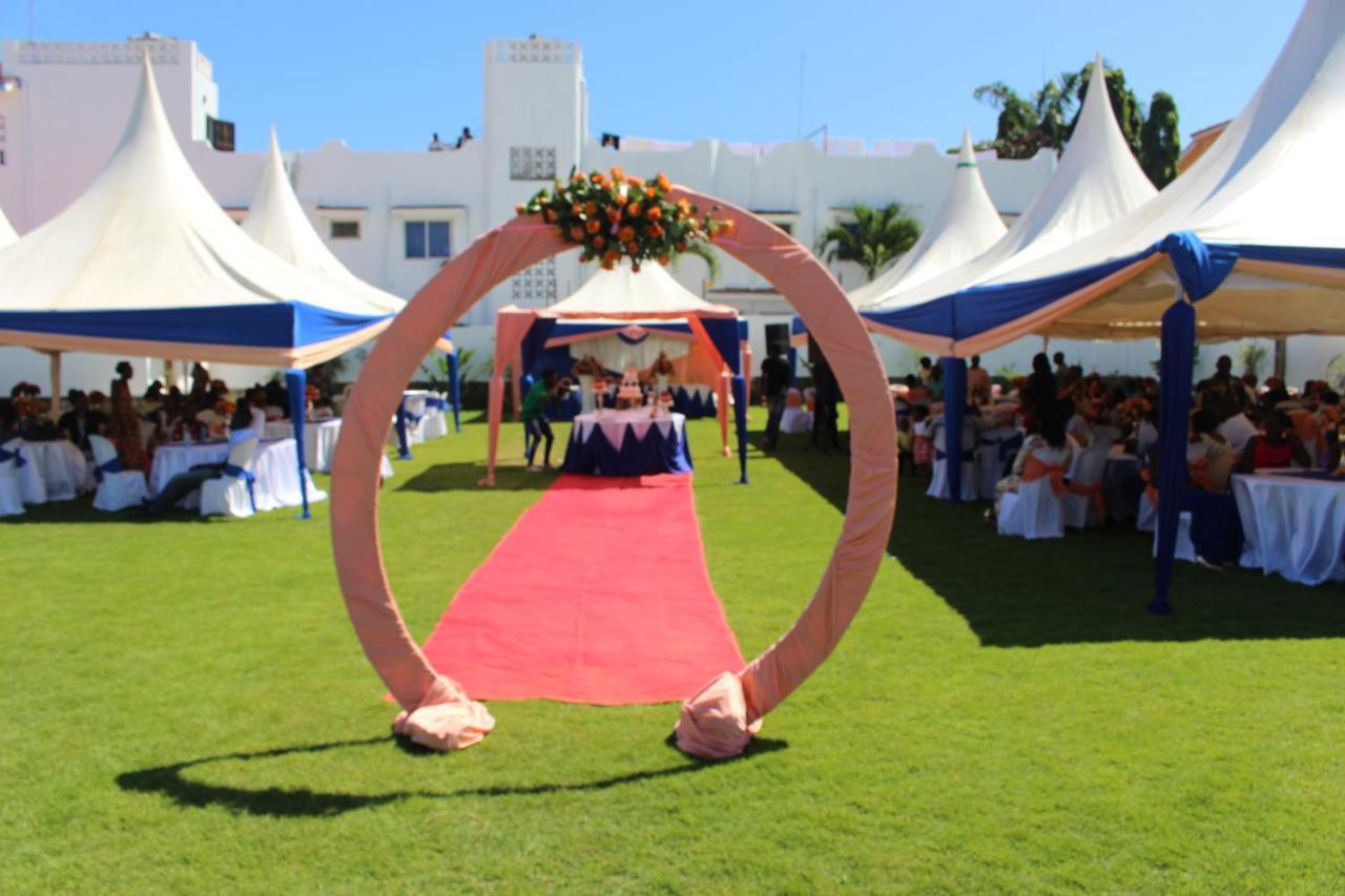 במבורי Chamiachi Hotel & Apartments מראה חיצוני תמונה